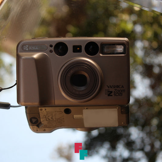 Yashica EZ Zoom 105