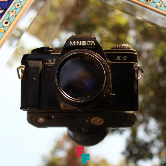 Minolta X9